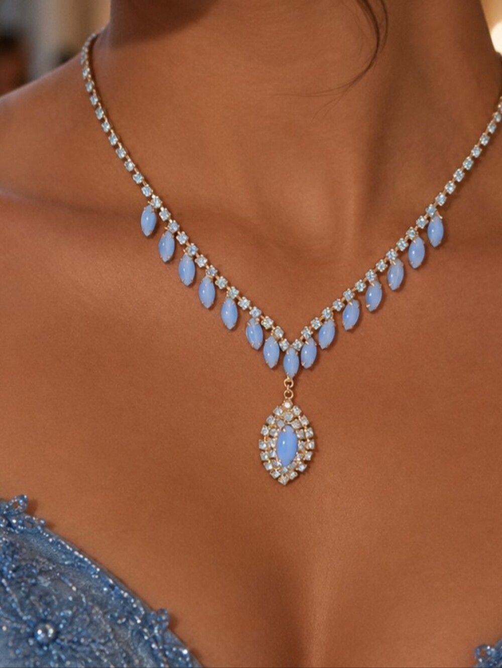 Vintage Periwinkle Blue Moonglow Lucite & Rhinestone Necklace